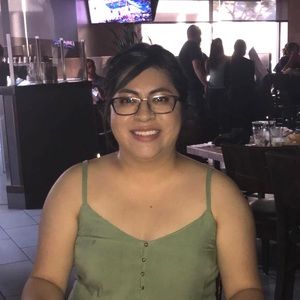 Meet your Posher, Denisse